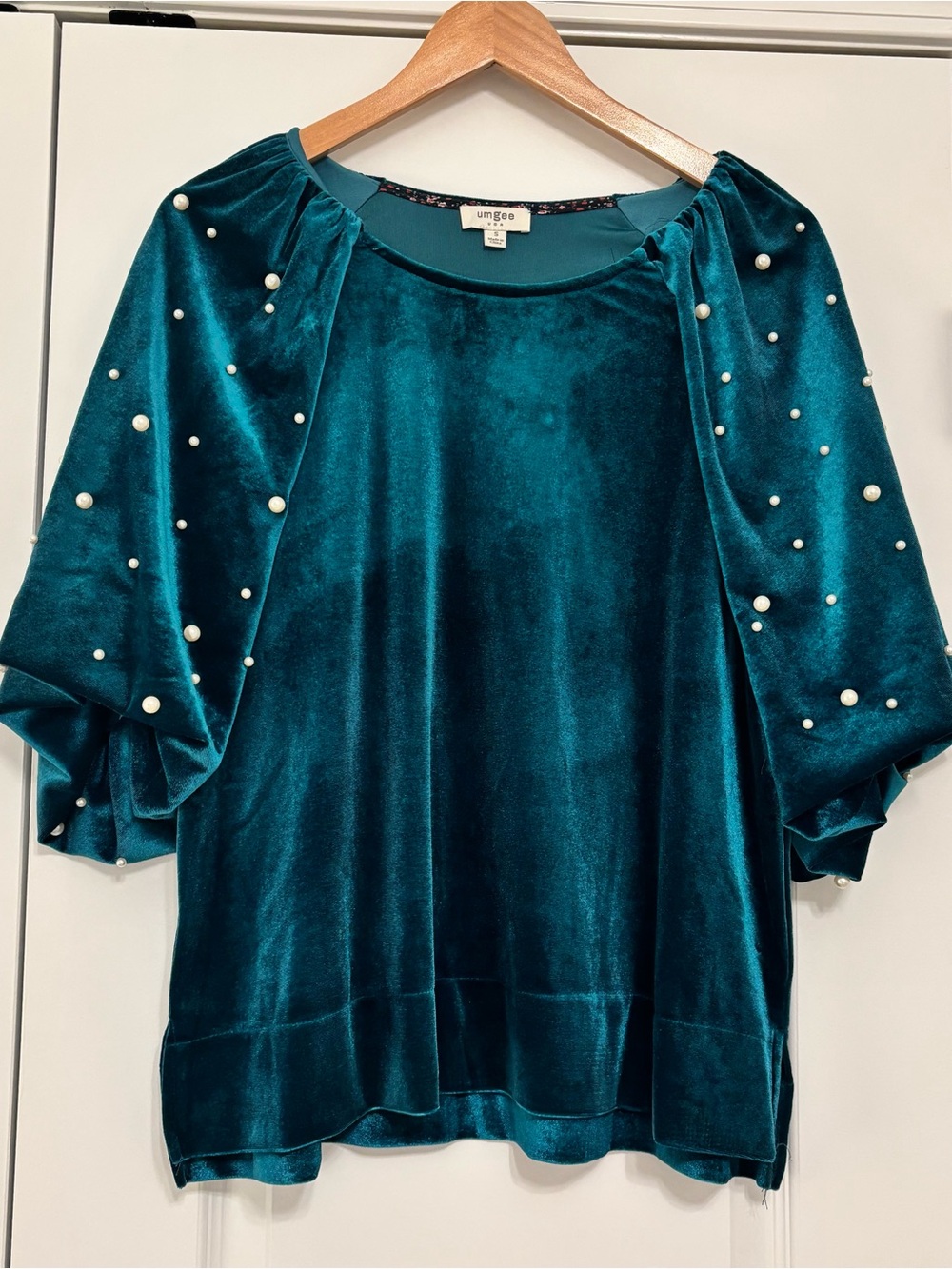 Umgee Teal Velvet Top with Pearl-Embellished Puff Sleeves Boutique